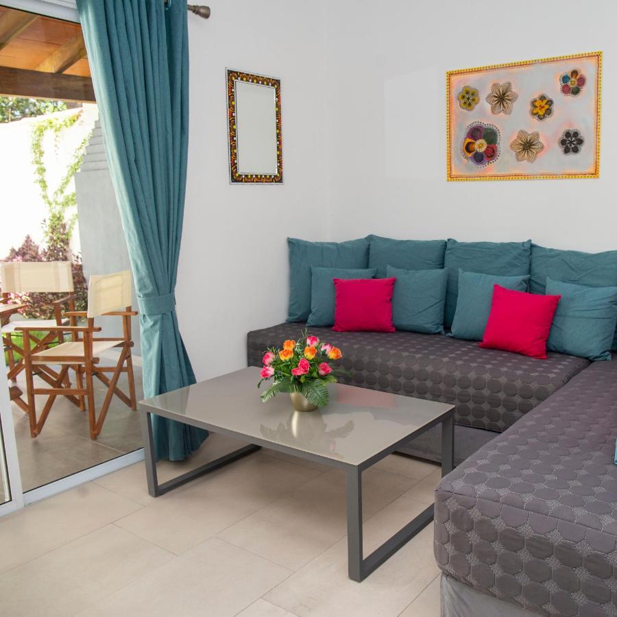 Hotel Oasis-Dream Holidays - La Petite France Σαν Μπερναρντίνο Εξωτερικό φωτογραφία
