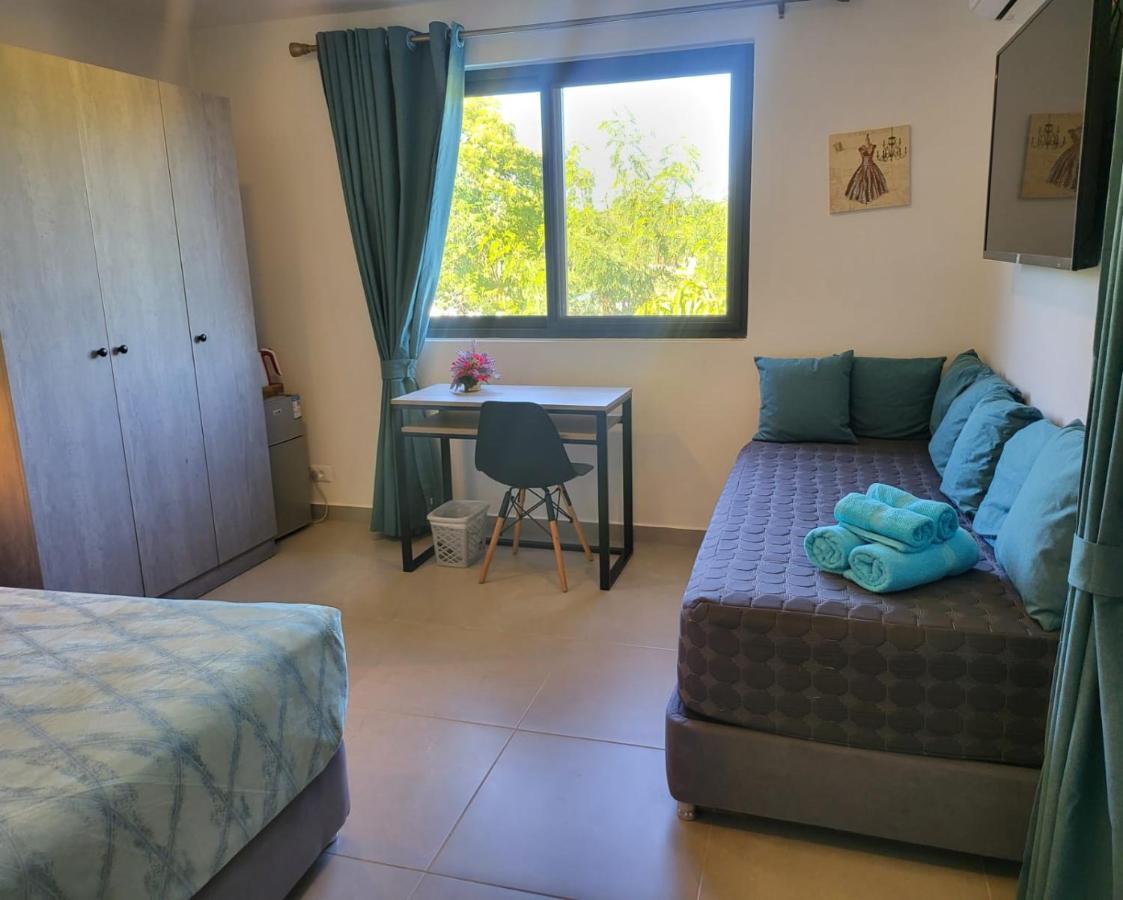 Hotel Oasis-Dream Holidays - La Petite France Σαν Μπερναρντίνο Εξωτερικό φωτογραφία