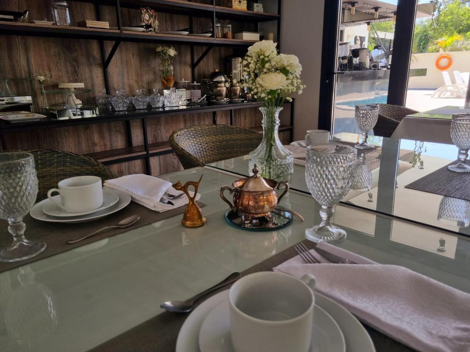 Hotel Oasis-Dream Holidays - La Petite France Σαν Μπερναρντίνο Εξωτερικό φωτογραφία