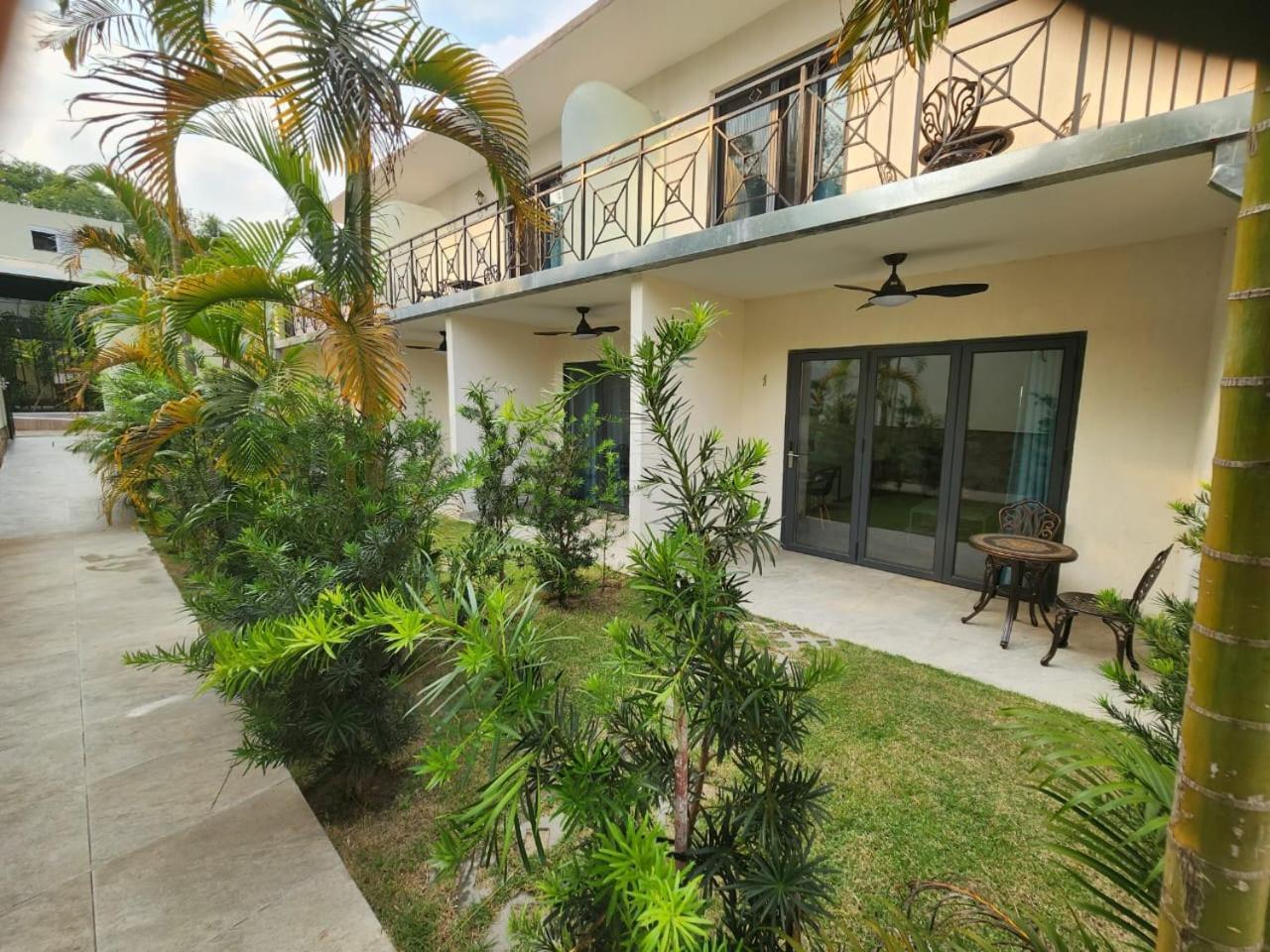 Hotel Oasis-Dream Holidays - La Petite France Σαν Μπερναρντίνο Εξωτερικό φωτογραφία